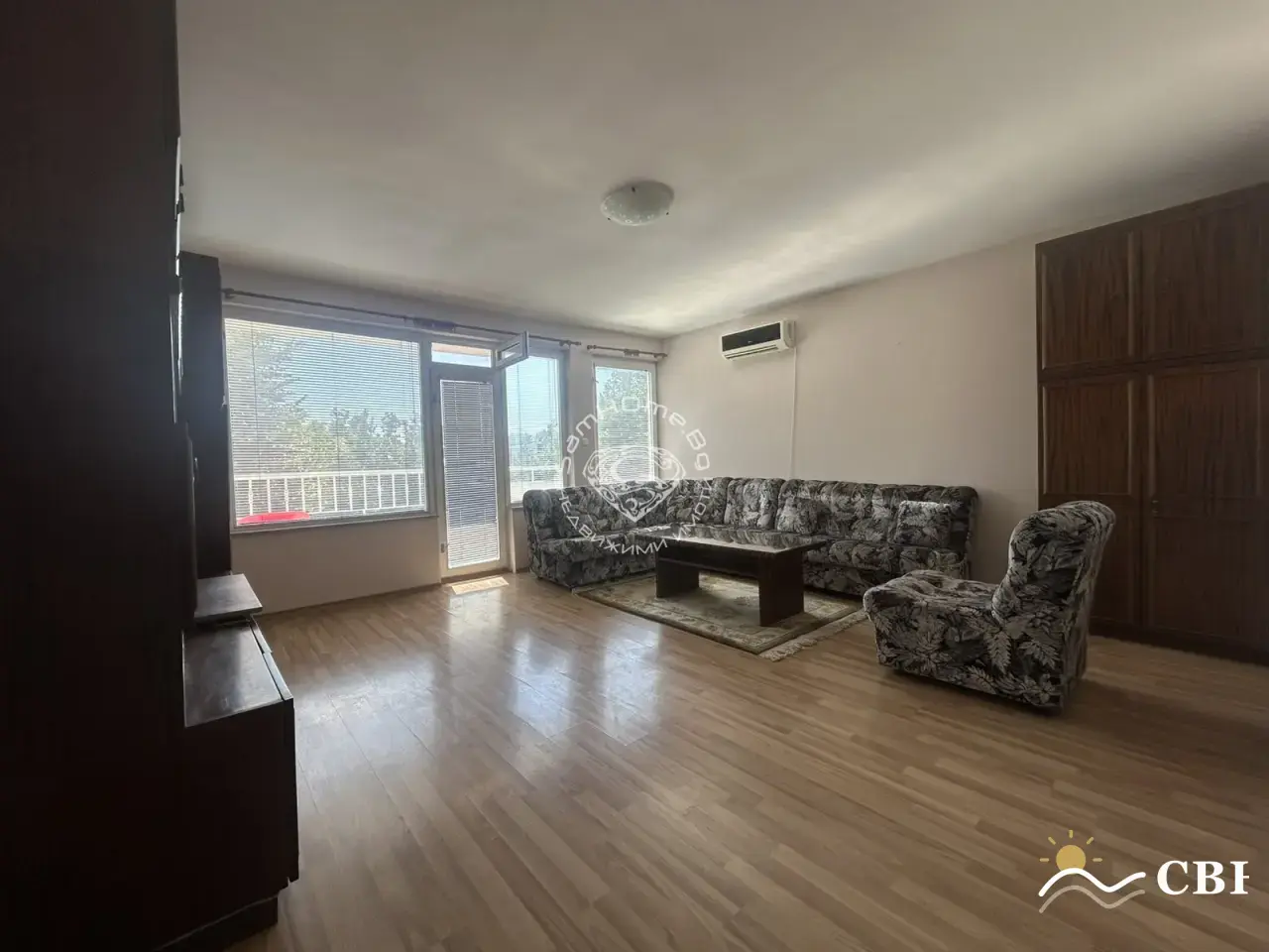 Apartment, 1-room, 100 m², in Varna. Photo 1 of 15. Varna, Black Sea, Bulgaria. Cheap Beach Holiday.