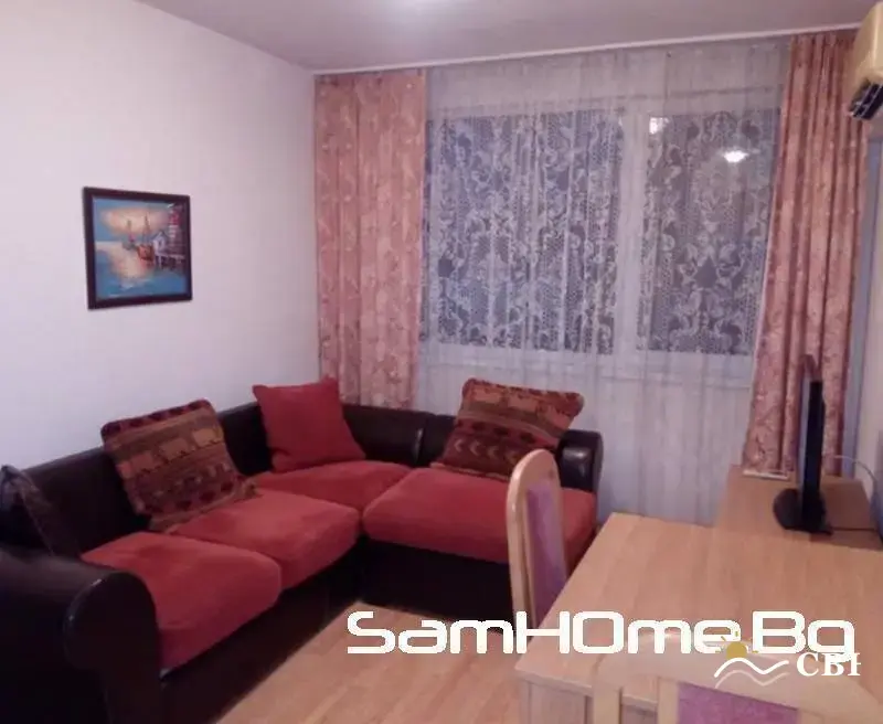 Apartment, 1-room, 50 m², in Varna. Photo 1 of 8. Varna, Black Sea, Bulgaria. Cheap Beach Holiday.