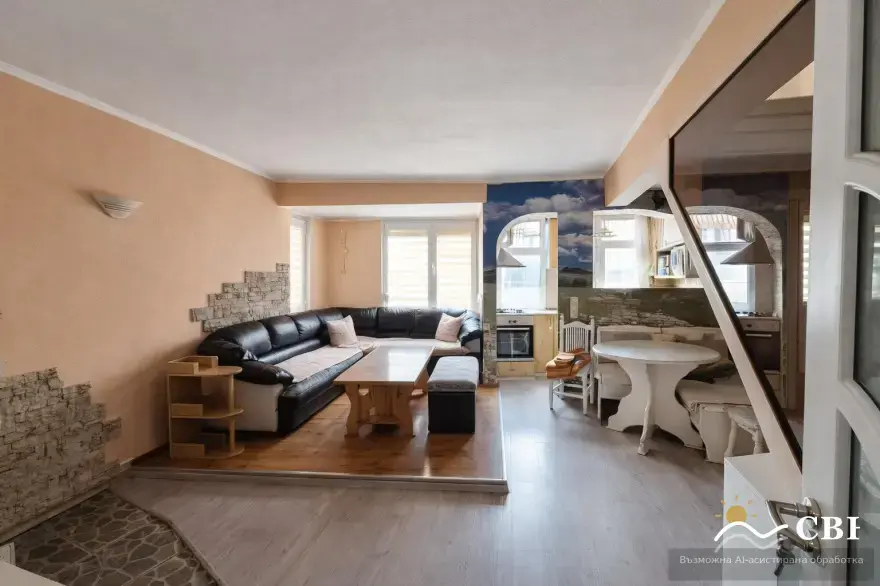Apartment, 3-room, 90 m², in Varna. Photo 1 of 7. Varna, Black Sea, Bulgaria. Cheap Beach Holiday.