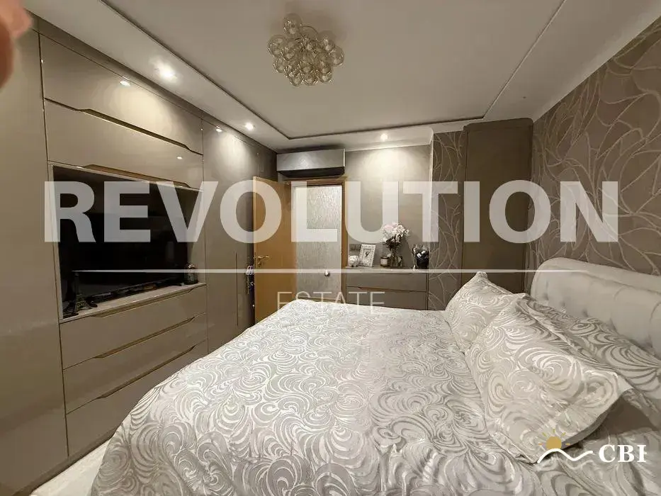 Apartment, 3-room, 116 m², in Varna. Photo 6 of 12. Varna, Black Sea, Bulgaria. Cheap Beach Holiday.