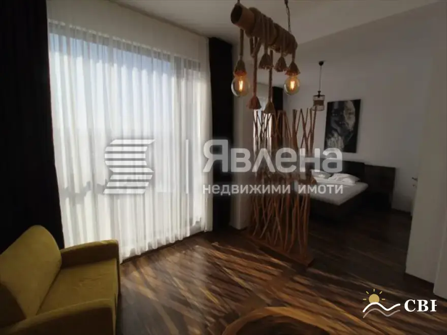 House, 1-room, 220 m², in Varna. Photo 7 of 14. Varna, Black Sea, Bulgaria. Cheap Beach Holiday.