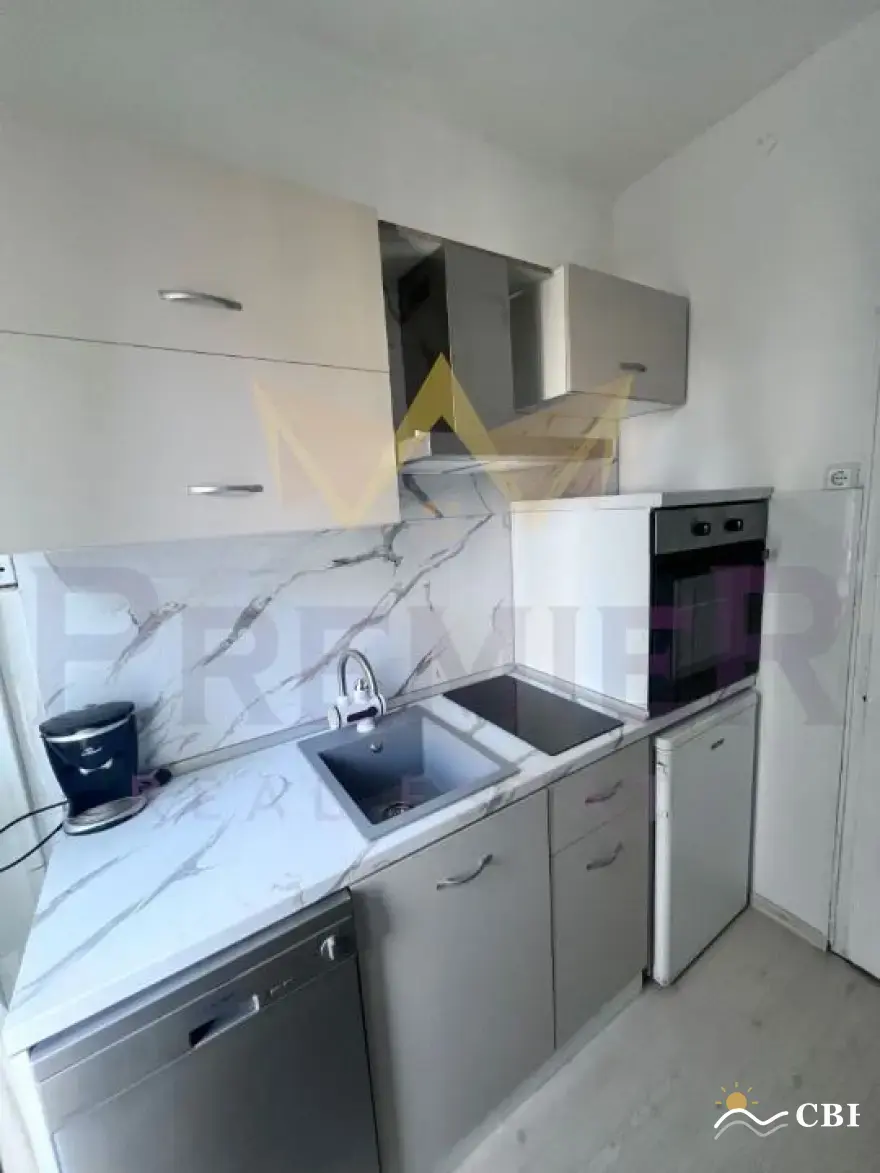 Apartment, 3-room, 90 m², in Varna. Photo 2 of 11. Varna, Black Sea, Bulgaria. Cheap Beach Holiday.