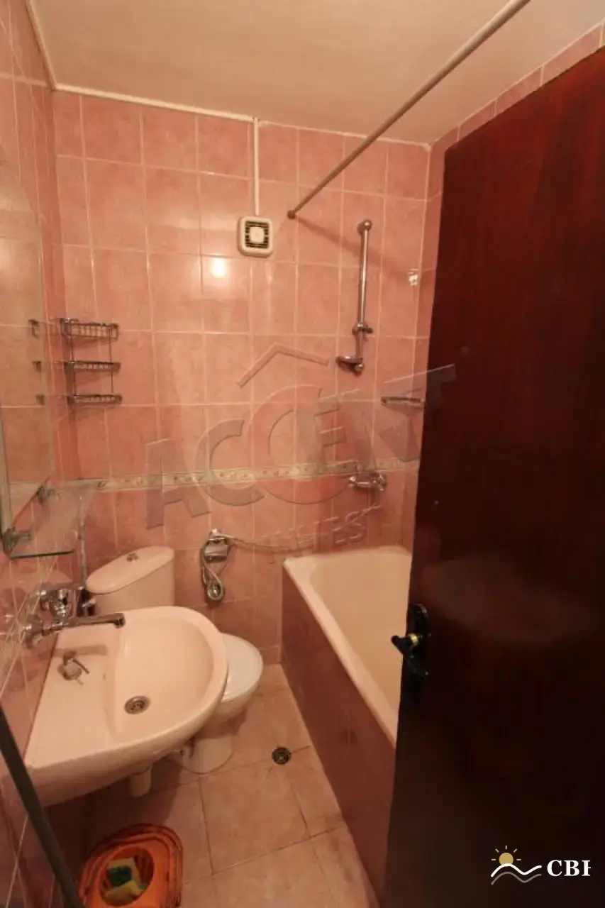 Apartment, 2-room, 75 m², in Varna. Photo 7 of 9. Varna, Black Sea, Bulgaria. Cheap Beach Holiday.