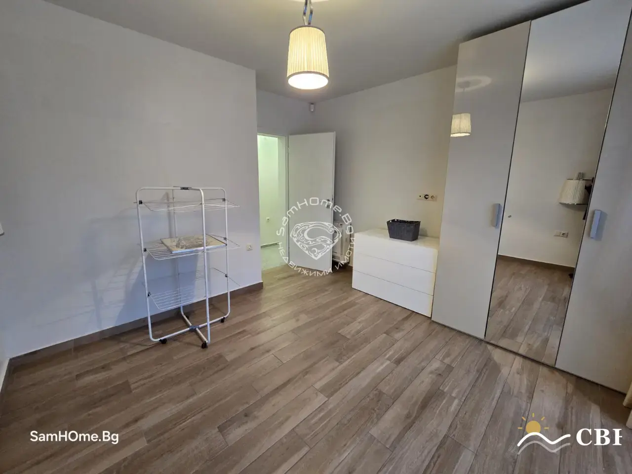Apartment, 3-room, 170 m², in Varna. Photo 7 of 16. Varna, Black Sea, Bulgaria. Cheap Beach Holiday.