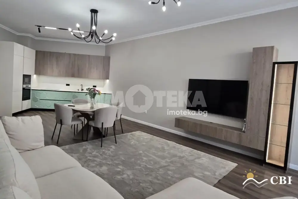 Apartment, 3-room, 150 m², in Varna. Photo 4 of 16. Varna, Black Sea, Bulgaria. Cheap Beach Holiday.