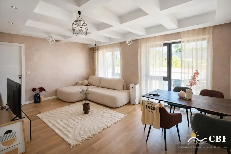 Apartment, 2-room, 65 m², in Varna. Photo 2 of 5. Varna, Black Sea, Bulgaria. Cheap Beach Holiday.