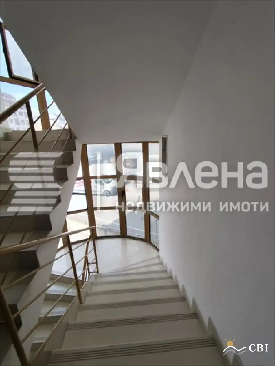 Apartment, 2-room, 62 m², in Varna. Photo 3 of 13. Varna, Black Sea, Bulgaria. Cheap Beach Holiday.