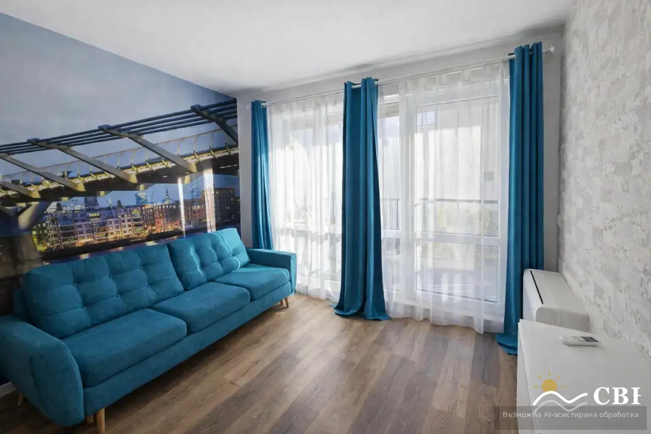 Apartment, 2-room, 66 m², in Burgas. Photo 3 of 8. Burgas, Black Sea, Bulgaria. Cheap Beach Holiday.