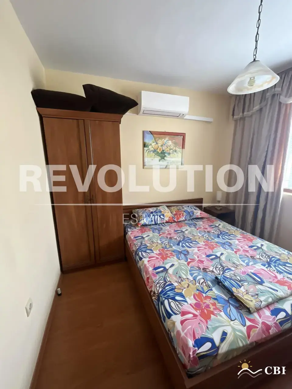 Apartment, 2-room, 60 m², in St. St. Konstantin and Elena. Photo 5 of 6. St. St. Konstantin and Elena, Black Sea, Bulgaria. Cheap Beach Holiday.