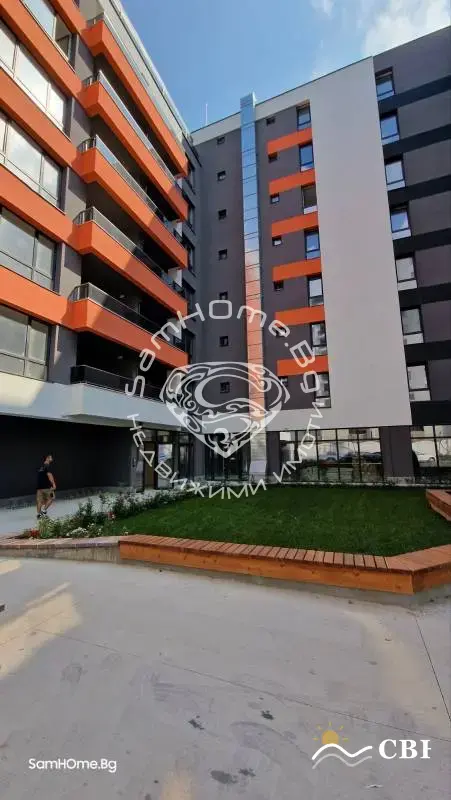 Apartment, 1-room, 65 m², in Varna. Photo 1 of 12. Varna, Black Sea, Bulgaria. Cheap Beach Holiday.