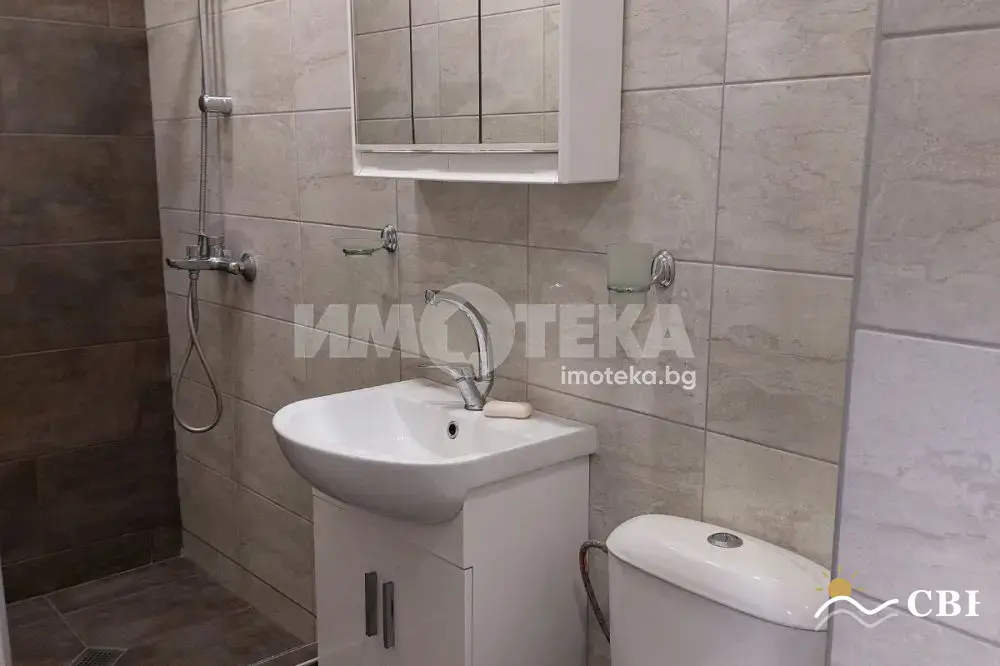 Apartment, 2-room, 50 m², in Kableshkovo. Photo 8 of 10. Kableshkovo, Black Sea, Bulgaria. Cheap Beach Holiday.