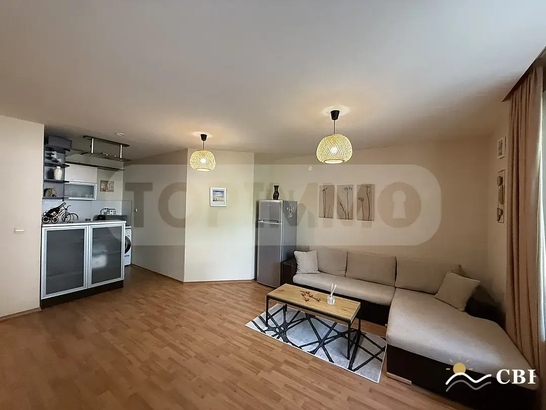 Apartment, 1-room, 73 m², in Golden Sands. Photo 1 of 15. Golden Sands, Black Sea, Bulgaria. Cheap Beach Holiday.