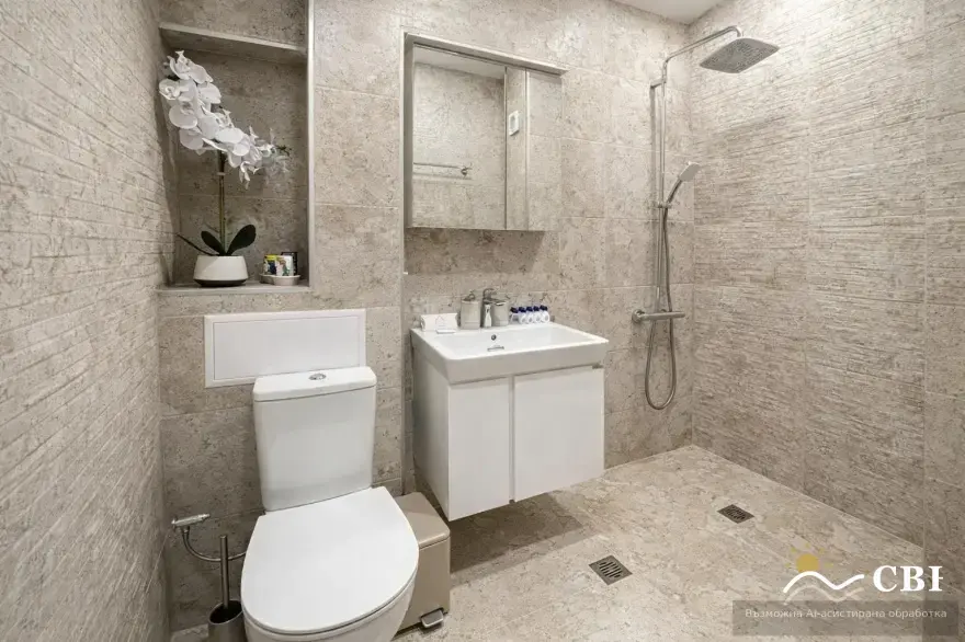 Apartment, 3-room, 80 m², in Varna. Photo 6 of 8. Varna, Black Sea, Bulgaria. Cheap Beach Holiday.