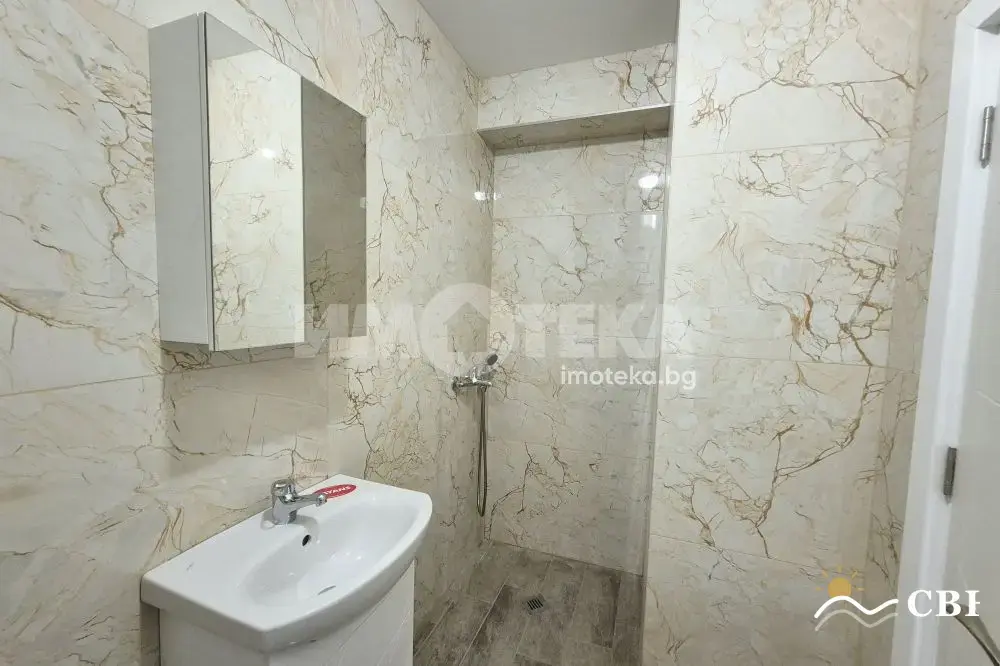 Apartment, 2-room, 50 m², in Varna. Photo 8 of 9. Varna, Black Sea, Bulgaria. Cheap Beach Holiday.