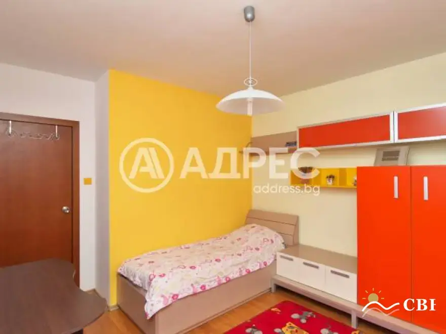 Apartment, 3-room, 87 m², in Varna. Photo 7 of 10. Varna, Black Sea, Bulgaria. Cheap Beach Holiday.