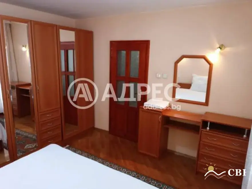 Apartment, 1-room, 127 m², in Burgas. Photo 9 of 16. Burgas, Black Sea, Bulgaria. Cheap Beach Holiday.