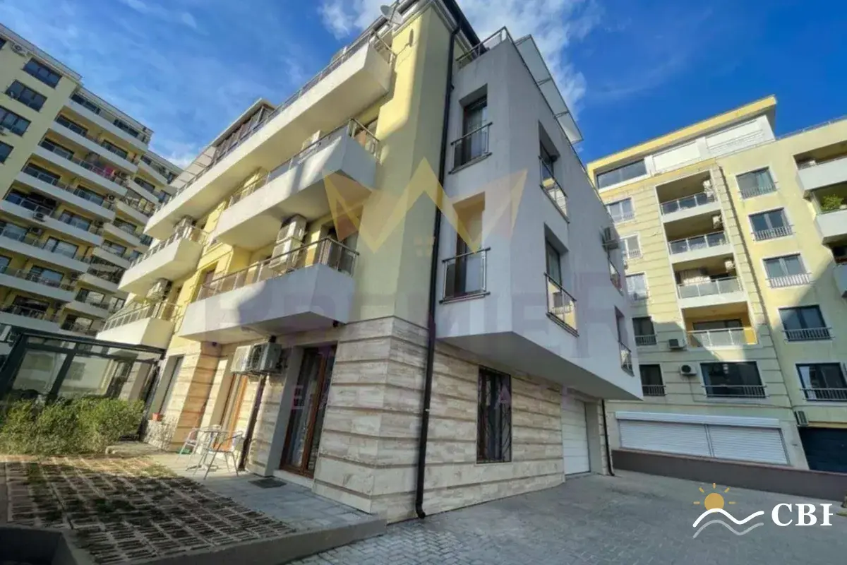 Apartment, 2-room, 70 m², in Varna. Photo 8 of 8. Varna, Black Sea, Bulgaria. Cheap Beach Holiday.