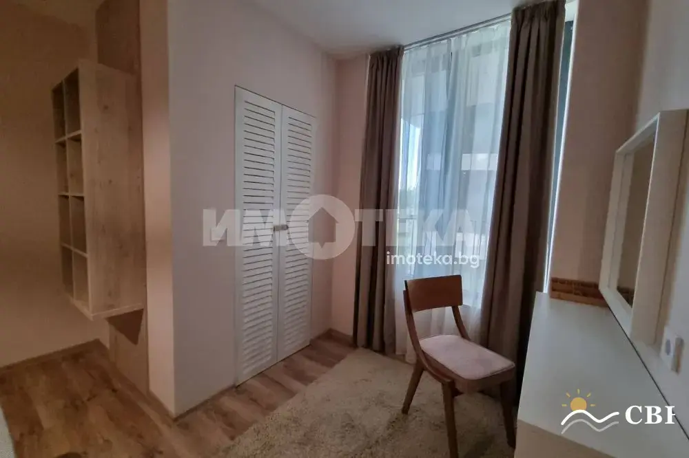 Apartment, 3-room, 85 m², in Varna. Photo 8 of 13. Varna, Black Sea, Bulgaria. Cheap Beach Holiday.