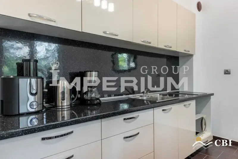 Apartment, 1-room, 24383 m², in Varna. Photo 5 of 16. Varna, Black Sea, Bulgaria. Cheap Beach Holiday.