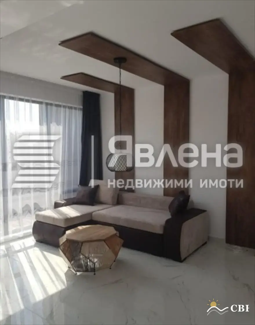 House, 1-room, 220 m², in Varna. Photo 3 of 14. Varna, Black Sea, Bulgaria. Cheap Beach Holiday.
