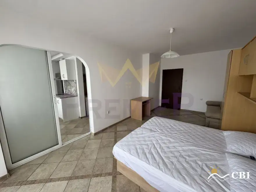Apartment, 3-room, 80 m², in Varna. Photo 9 of 13. Varna, Black Sea, Bulgaria. Cheap Beach Holiday.