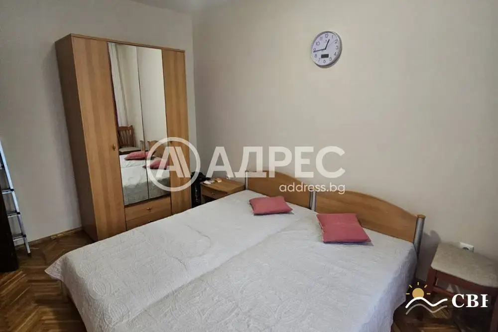 Apartment, 3-room, 75 m², in Varna. Photo 8 of 13. Varna, Black Sea, Bulgaria. Cheap Beach Holiday.