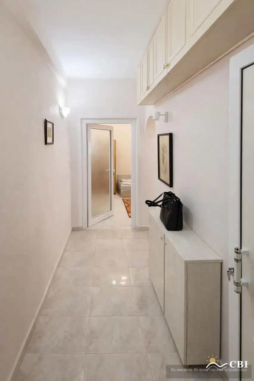 Apartment, 3-room, 100 m², in Varna. Photo 7 of 11. Varna, Black Sea, Bulgaria. Cheap Beach Holiday.