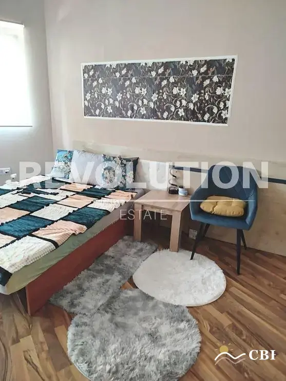 Apartment, 1-room, 35 m², in St. St. Konstantin and Elena. Photo 1 of 4. St. St. Konstantin and Elena, Black Sea, Bulgaria. Cheap Beach Holiday.