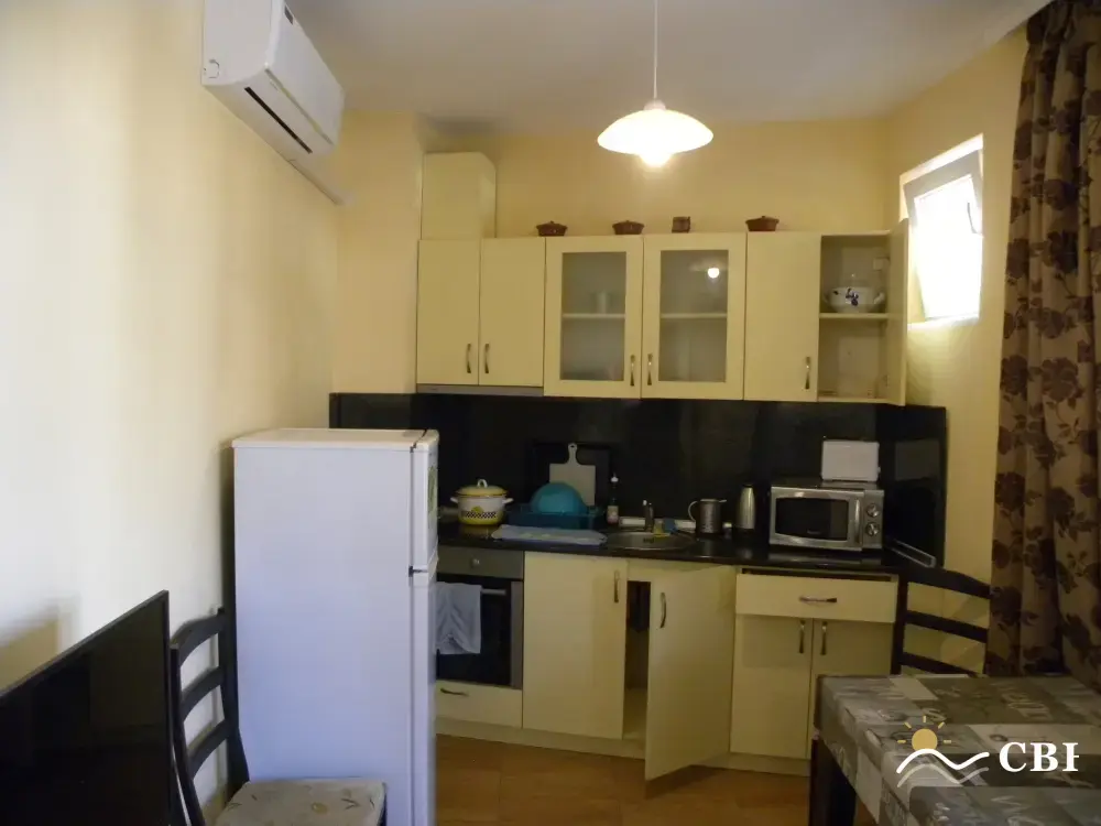 Apartment, 2-room, 55 m², in Ravda. Photo 1 of 12. Ravda, Black Sea, Bulgaria. Cheap Beach Holiday.