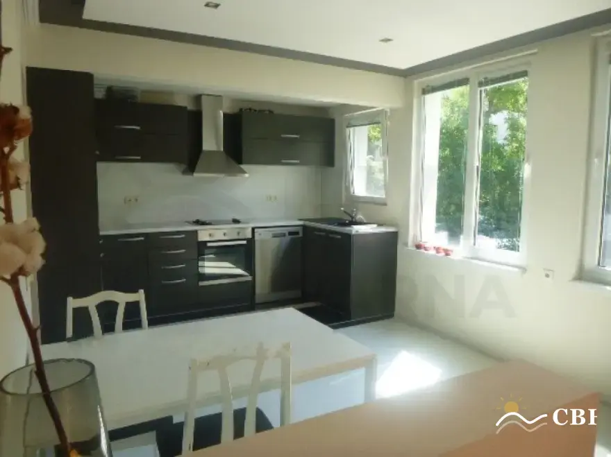 Apartment, 3-room, 85 m², in Varna. Photo 1 of 8. Varna, Black Sea, Bulgaria. Cheap Beach Holiday.