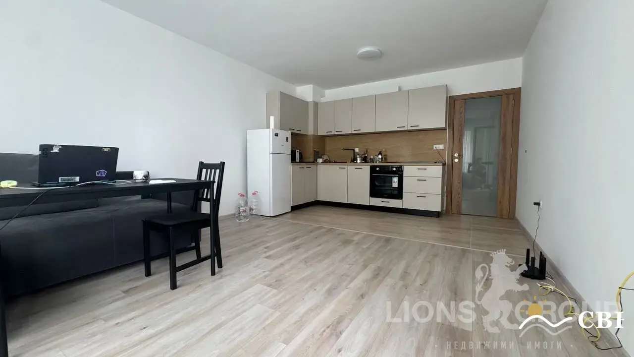 Apartment, 2-room, 75 m², in Varna. Photo 1 of 8. Varna, Black Sea, Bulgaria. Cheap Beach Holiday.