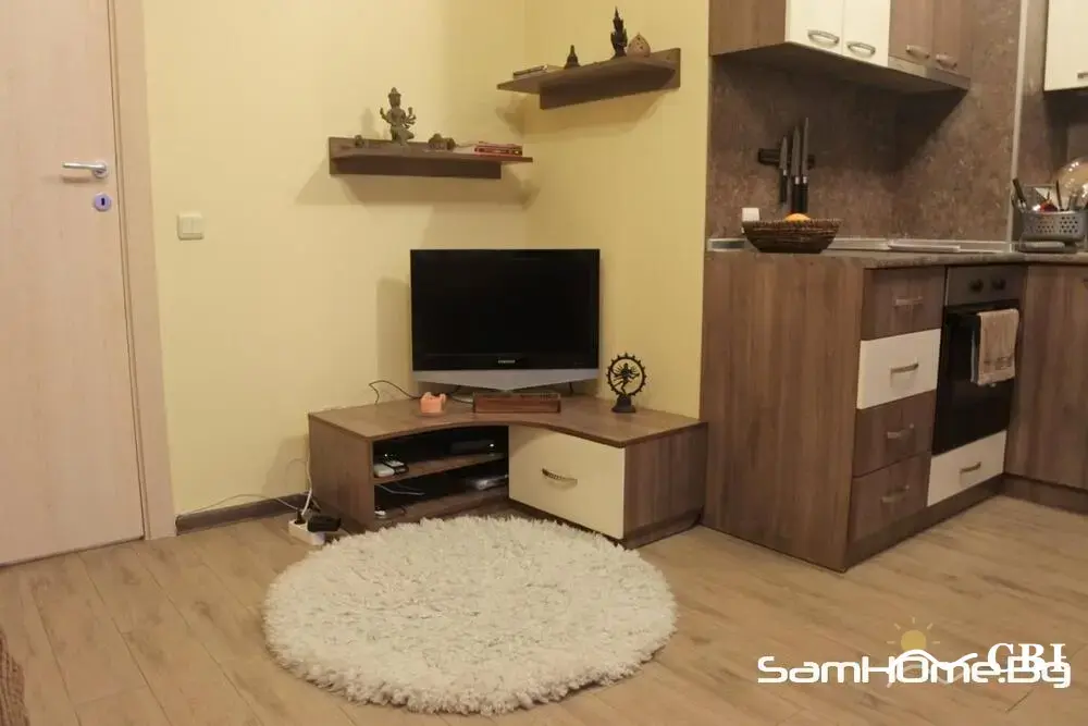 Apartment, 1-room, 60 m², in Varna. Photo 4 of 7. Varna, Black Sea, Bulgaria. Cheap Beach Holiday.