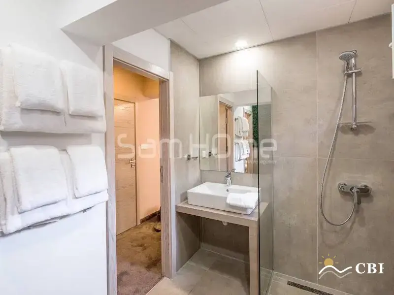 Apartment, 1-room, 75 m², in Varna. Photo 4 of 5. Varna, Black Sea, Bulgaria. Cheap Beach Holiday.