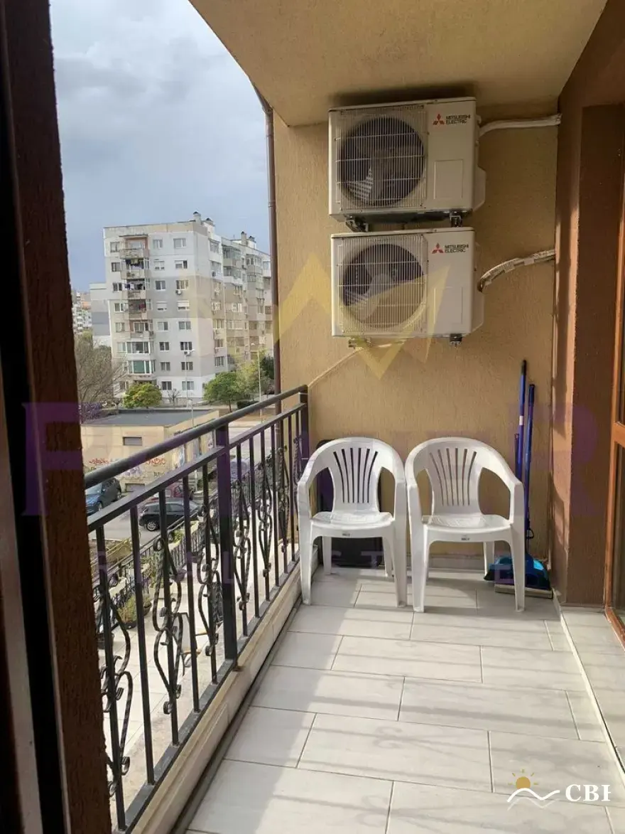 Apartment, 2-room, 60 m², in Varna. Photo 8 of 9. Varna, Black Sea, Bulgaria. Cheap Beach Holiday.