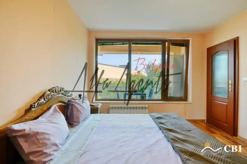 Apartment, 2-room, 72 m², in Varna. Photo 3 of 8. Varna, Black Sea, Bulgaria. Cheap Beach Holiday.
