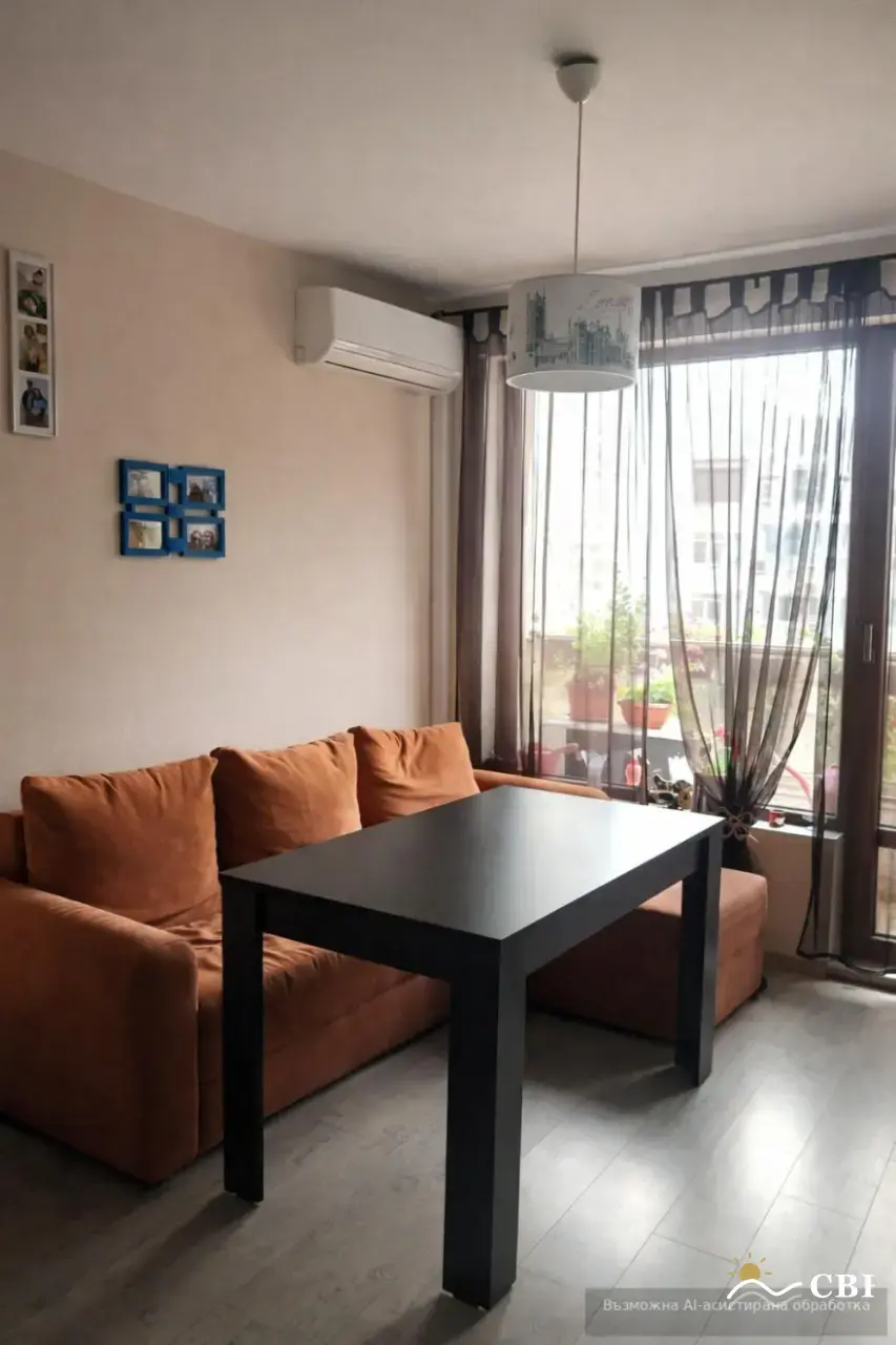 Apartment, 3-room, 65 m², in Varna. Photo 1 of 4. Varna, Black Sea, Bulgaria. Cheap Beach Holiday.