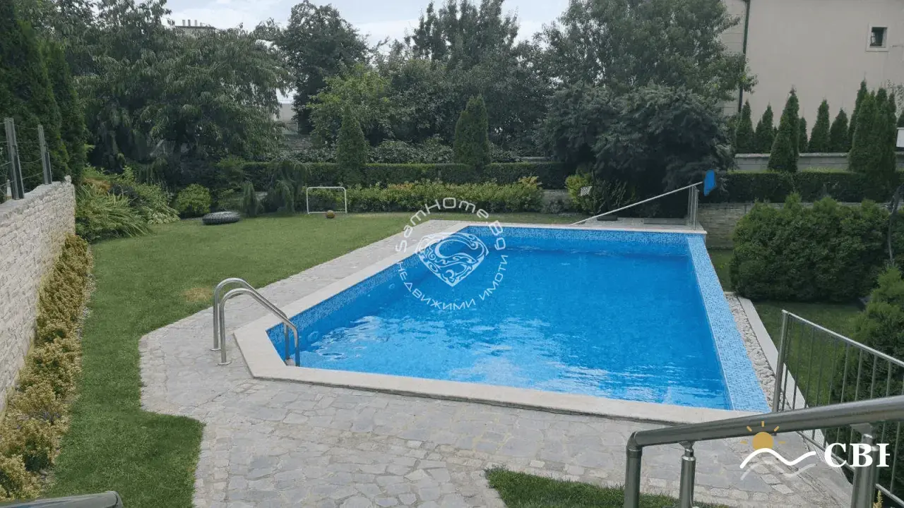 Apartment, 2-room, 60 m², in Varna. Photo 9 of 9. Varna, Black Sea, Bulgaria. Cheap Beach Holiday.