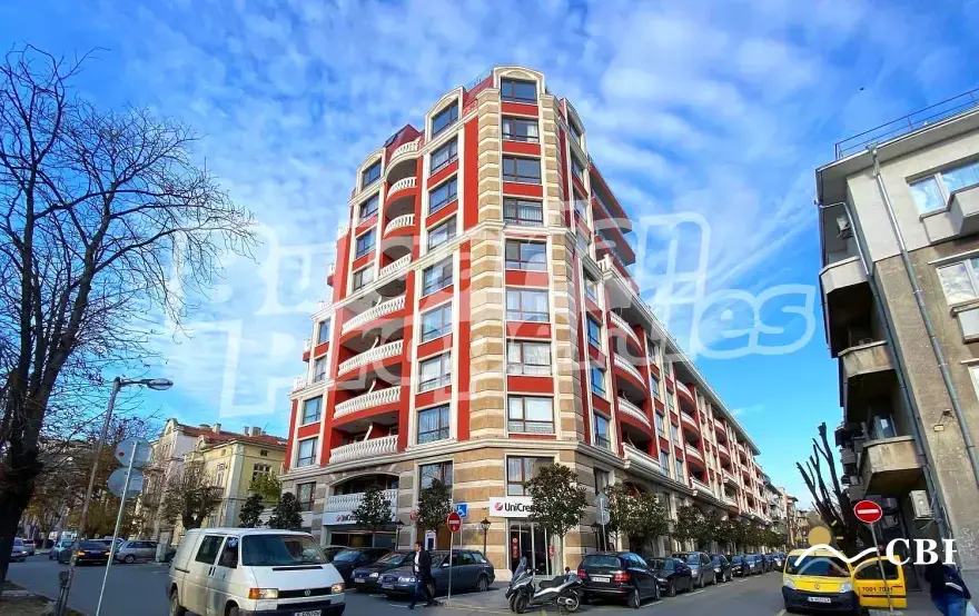 Apartment, 2-room, 70 m², in Varna. Photo 2 of 16. Varna, Black Sea, Bulgaria. Cheap Beach Holiday.