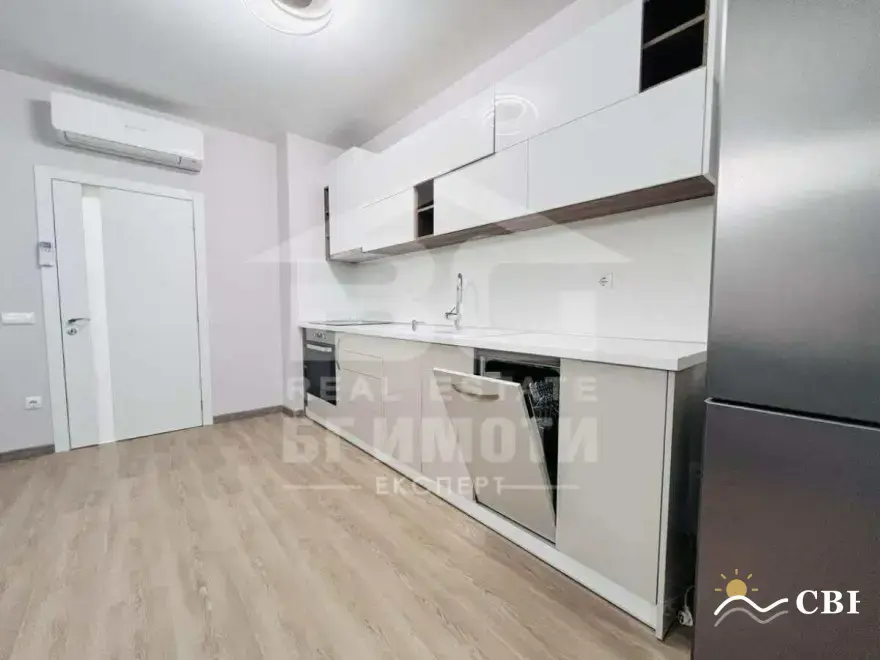 Apartment, 3-room, 105 m², in Vinitsa. Photo 4 of 16. Vinitsa, Black Sea, Bulgaria. Cheap Beach Holiday.