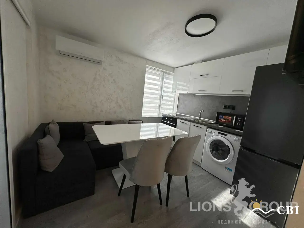 Apartment, 3-room, 65 m², in Varna. Photo 2 of 9. Varna, Black Sea, Bulgaria. Cheap Beach Holiday.