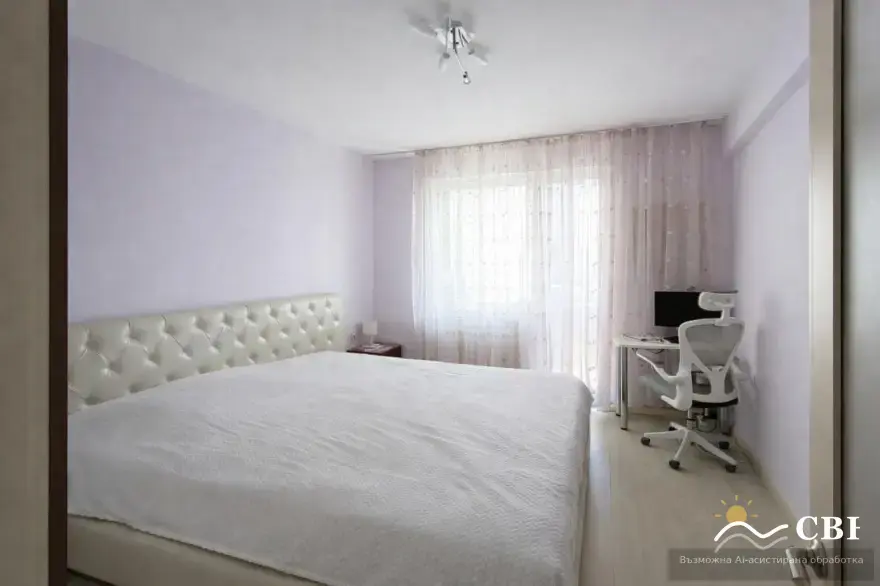Apartment, 3-room, 102 m², in Varna. Photo 5 of 8. Varna, Black Sea, Bulgaria. Cheap Beach Holiday.