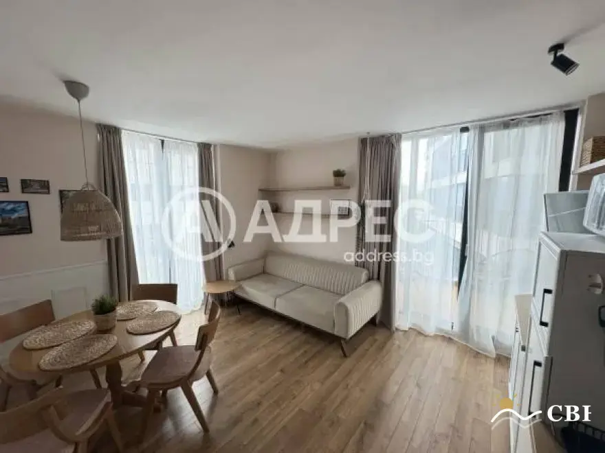 Apartment, 3-room, 85 m², in Varna. Photo 2 of 13. Varna, Black Sea, Bulgaria. Cheap Beach Holiday.
