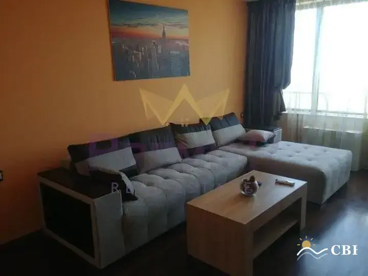 Apartment, 3-room, 110 m², in Varna. Photo 2 of 11. Varna, Black Sea, Bulgaria. Cheap Beach Holiday.