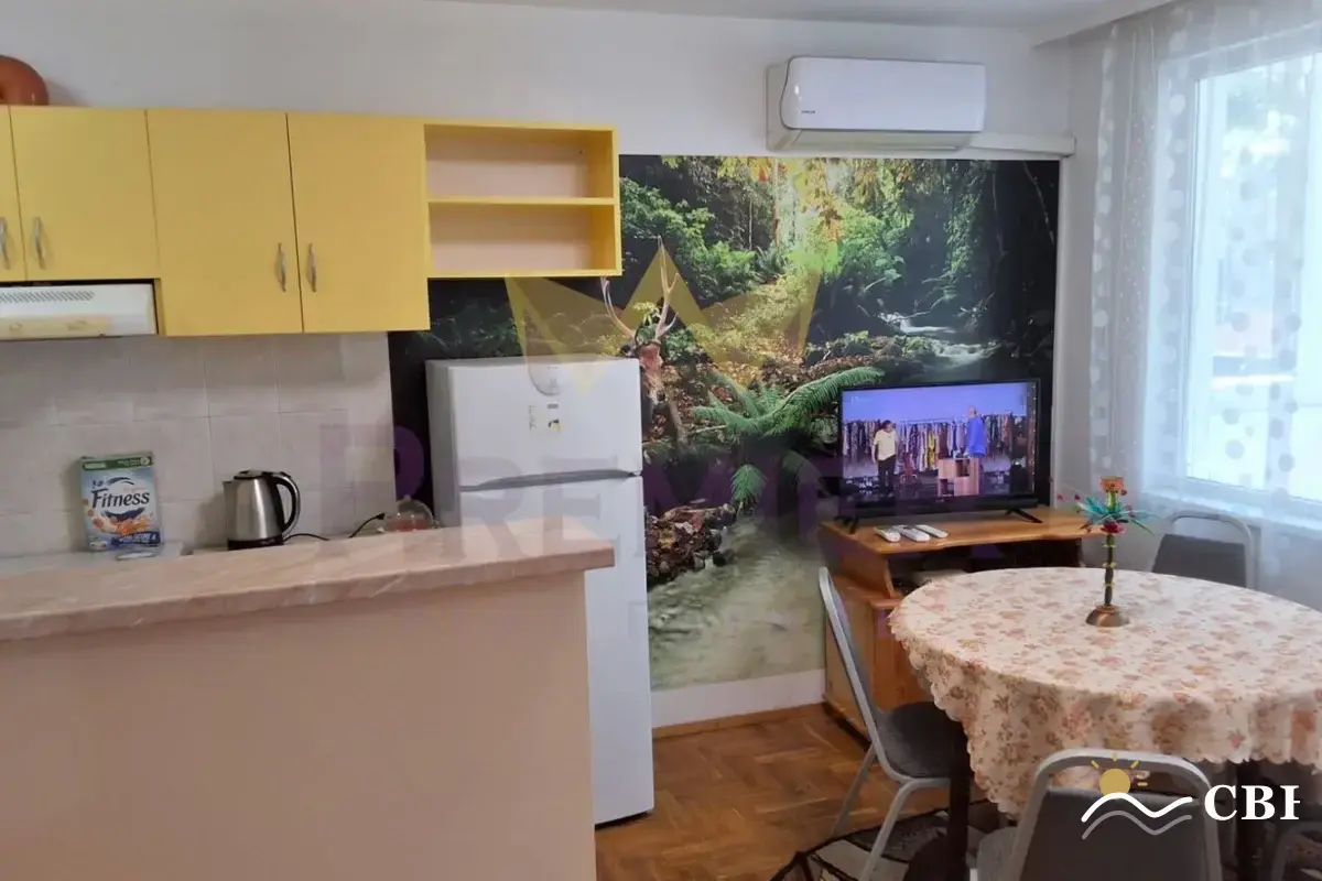 Apartment, 3-room, 90 m², in Varna. Photo 2 of 13. Varna, Black Sea, Bulgaria. Cheap Beach Holiday.