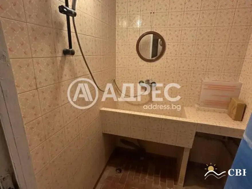Apartment, 3-room, 60 m², in Varna. Photo 9 of 10. Varna, Black Sea, Bulgaria. Cheap Beach Holiday.