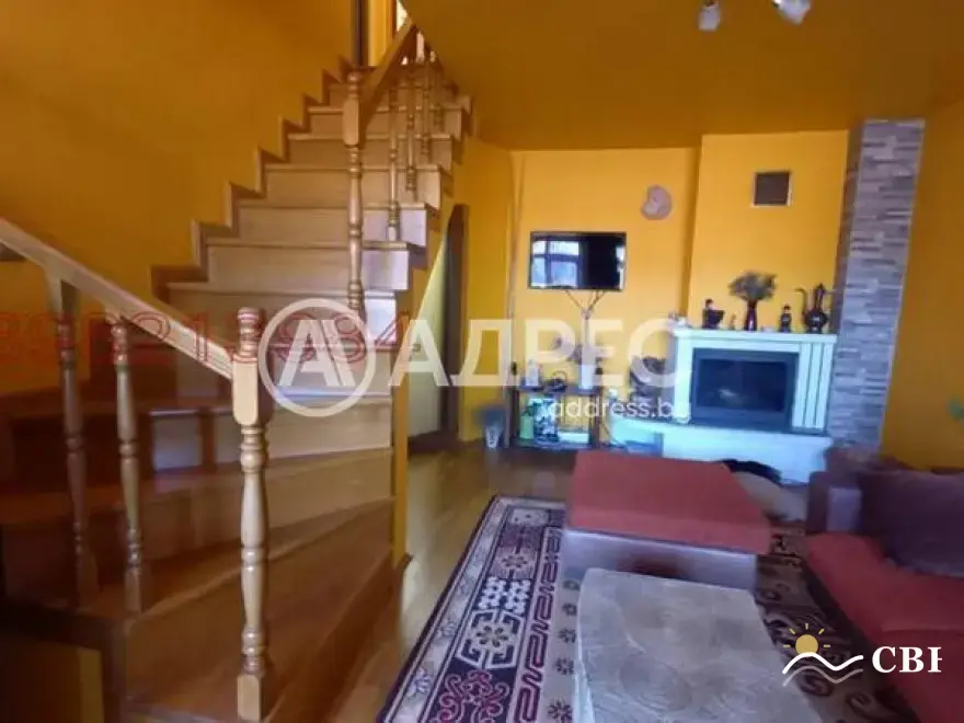Apartment, 1-room, 100 m², in Burgas. Photo 1 of 16. Burgas, Black Sea, Bulgaria. Cheap Beach Holiday.
