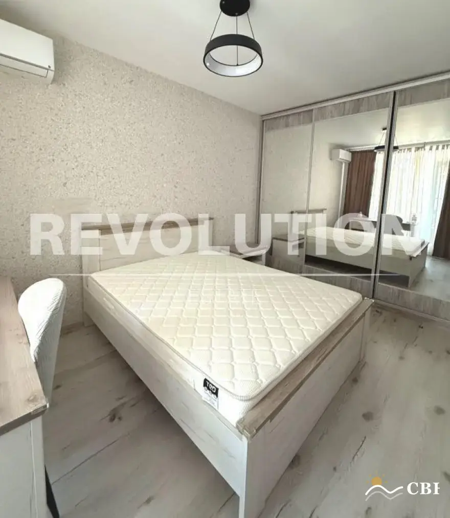 Apartment, 3-room, 100 m², in Varna. Photo 4 of 9. Varna, Black Sea, Bulgaria. Cheap Beach Holiday.