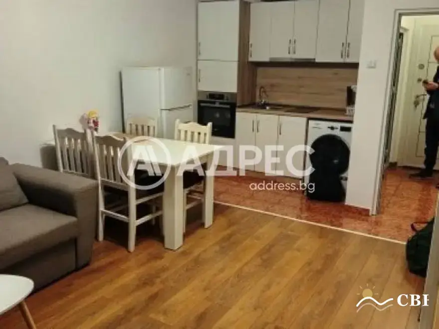 Apartment, 2-room, 60 m², in Burgas. Photo 1 of 4. Burgas, Black Sea, Bulgaria. Cheap Beach Holiday.