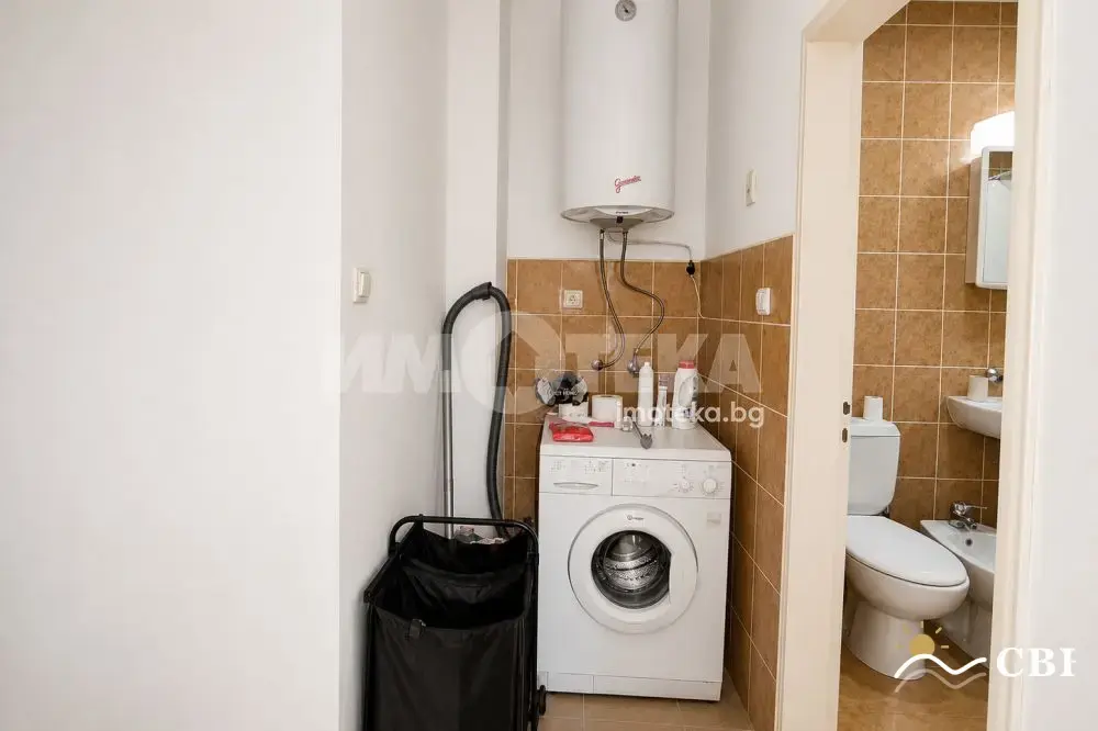 Apartment, 3-room, 140 m², in Varna. Photo 8 of 16. Varna, Black Sea, Bulgaria. Cheap Beach Holiday.