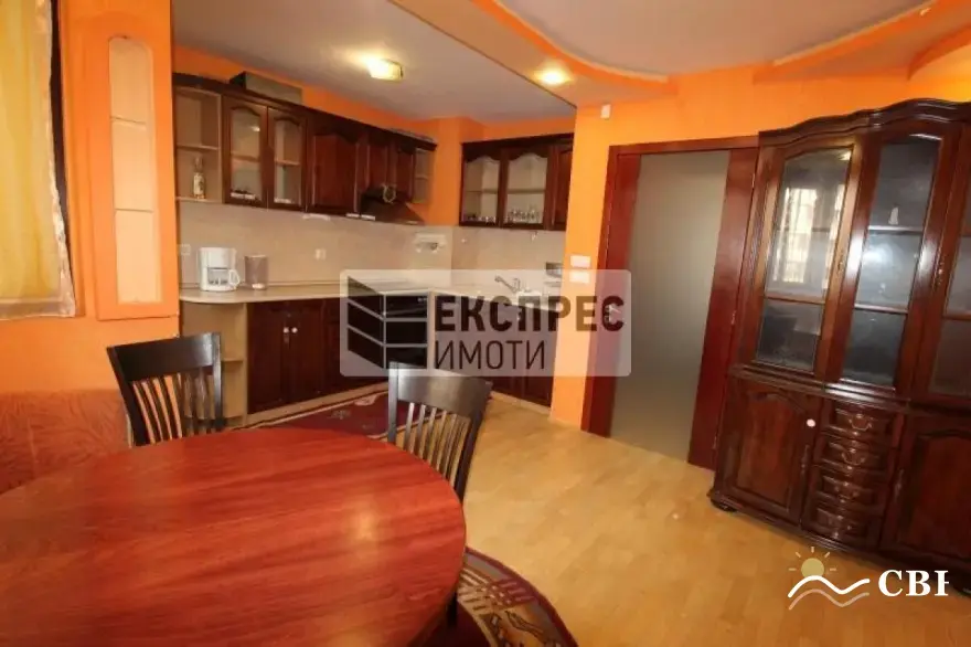 Apartment, 3-room, 80 m², in Varna. Photo 5 of 13. Varna, Black Sea, Bulgaria. Cheap Beach Holiday.